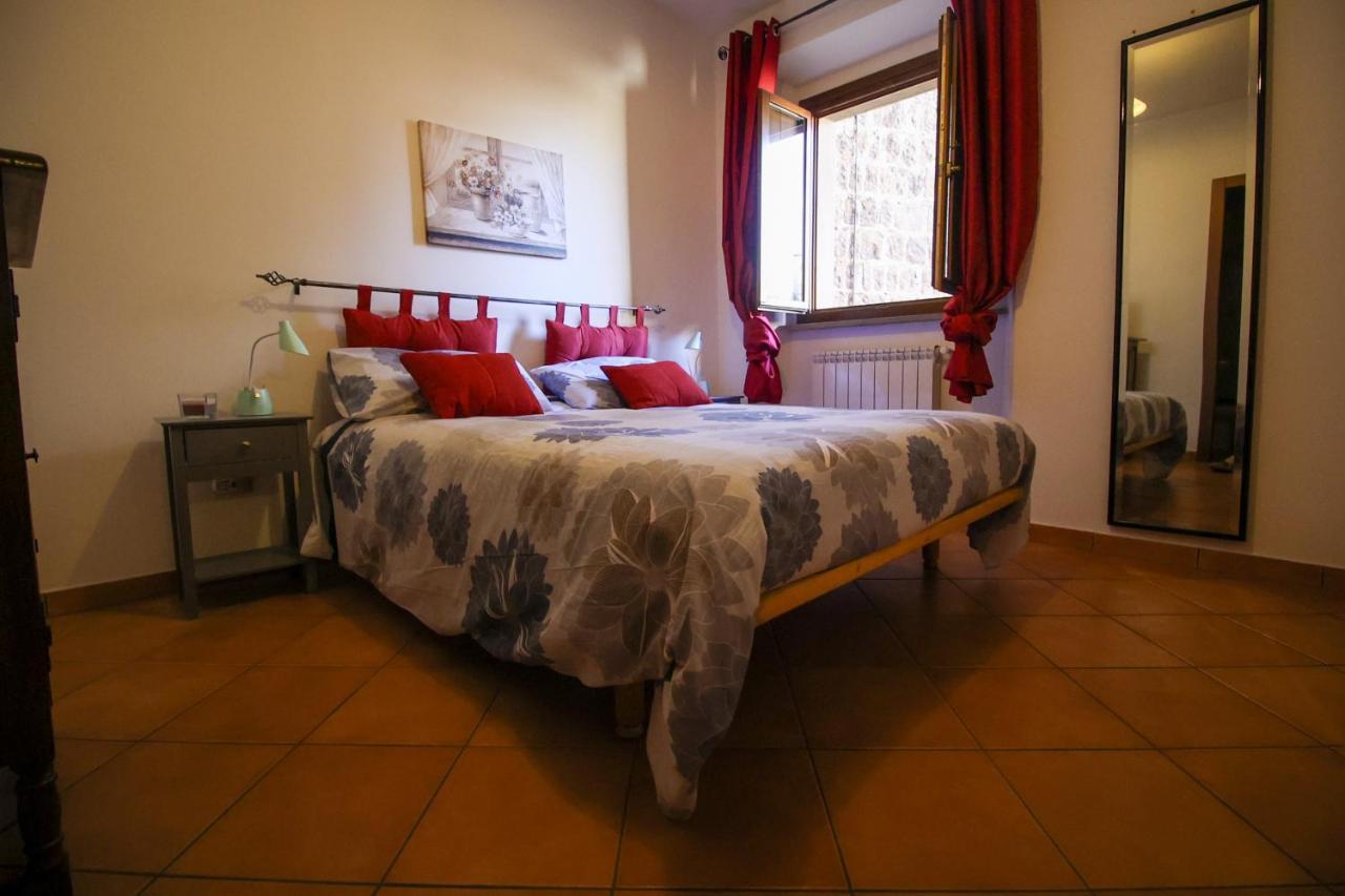 La Rosa Scarlatta Apartment Viterbo Exterior photo